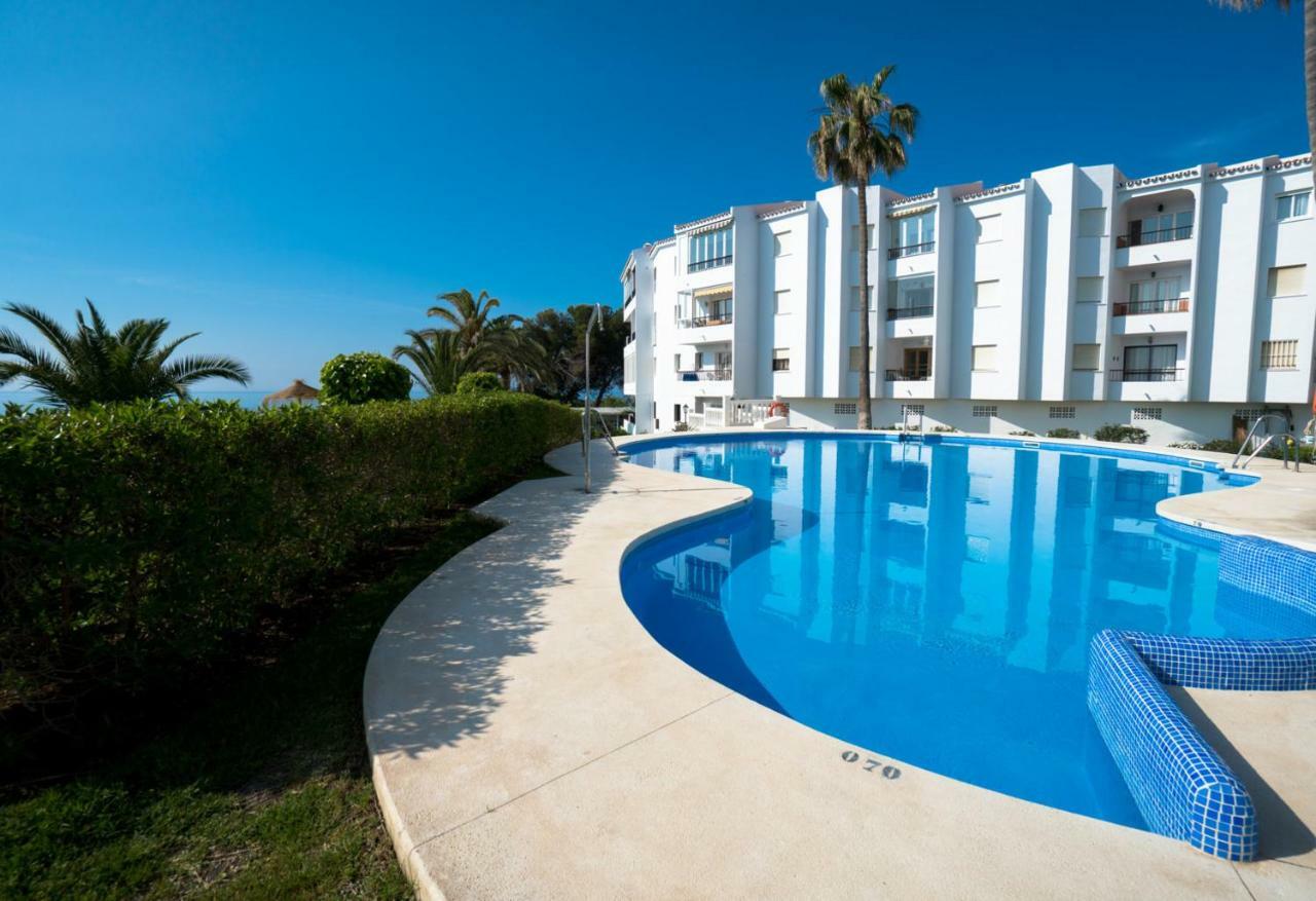 Palmeras 80 Menyber Nerja Bagian luar foto
