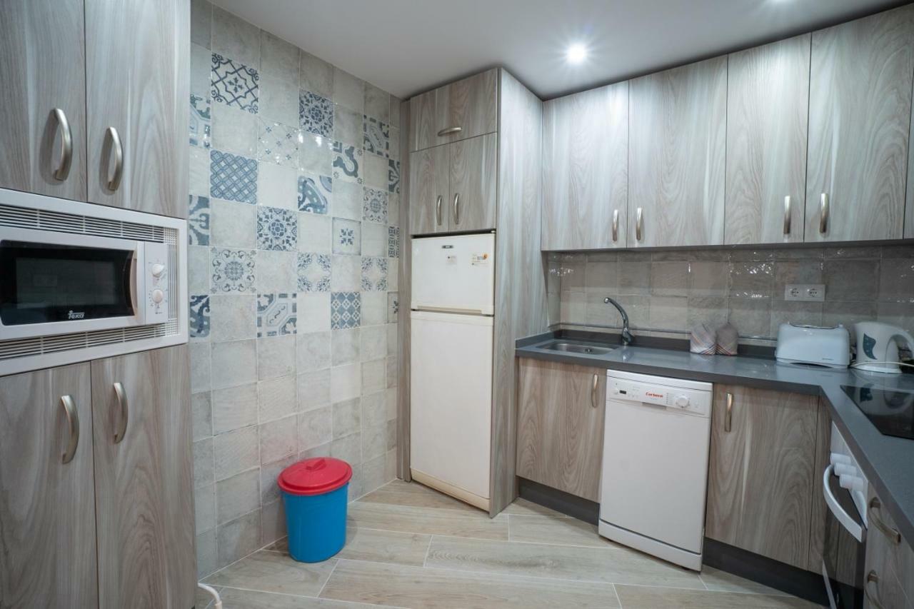 Palmeras 80 Menyber Nerja Bagian luar foto