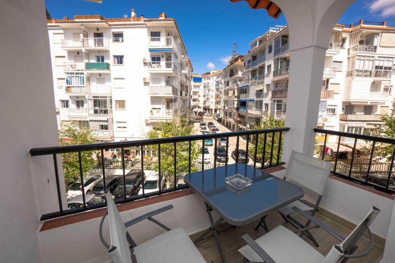 Palmeras 80 Menyber Nerja Bagian luar foto